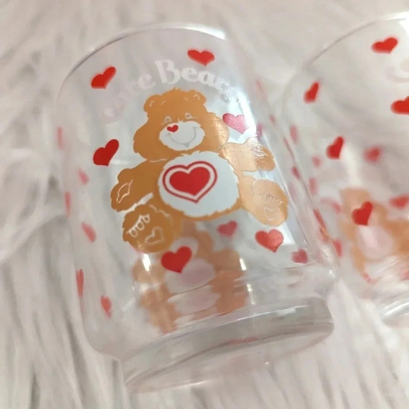 1984 Care Bears Juice Glasses Set of 2- Tenderheart Bear- American Greetings cup - Picture 3 of 5